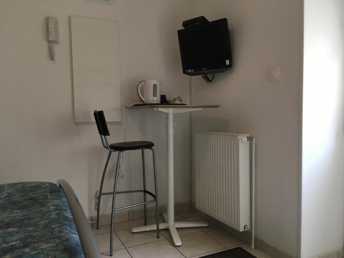 Chambre Du Verger Francheville  ภายนอก รูปภาพ